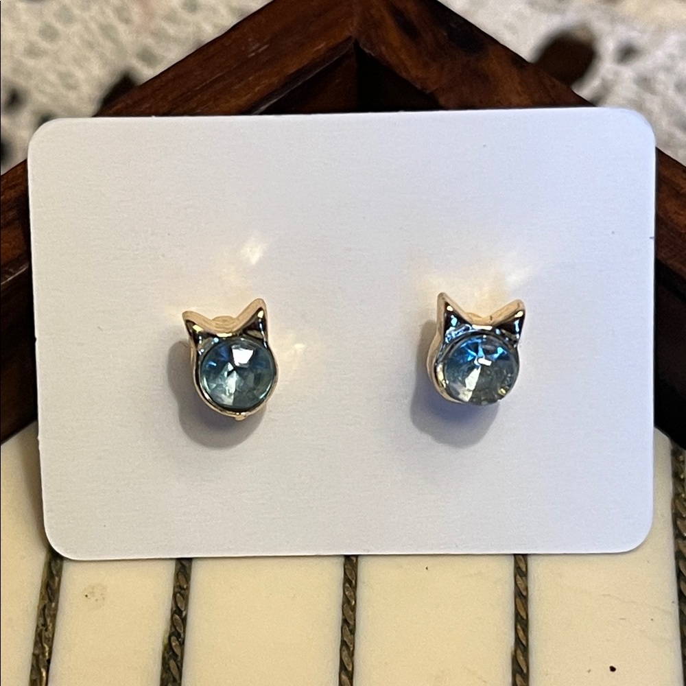 Kitty Cat Stud Earrings